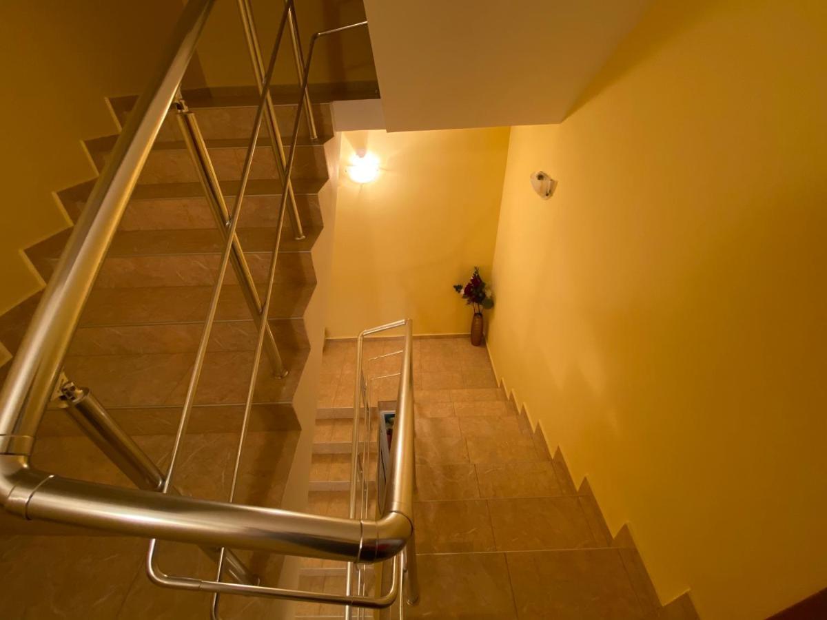 Sunny Guest House Ravda Exterior foto